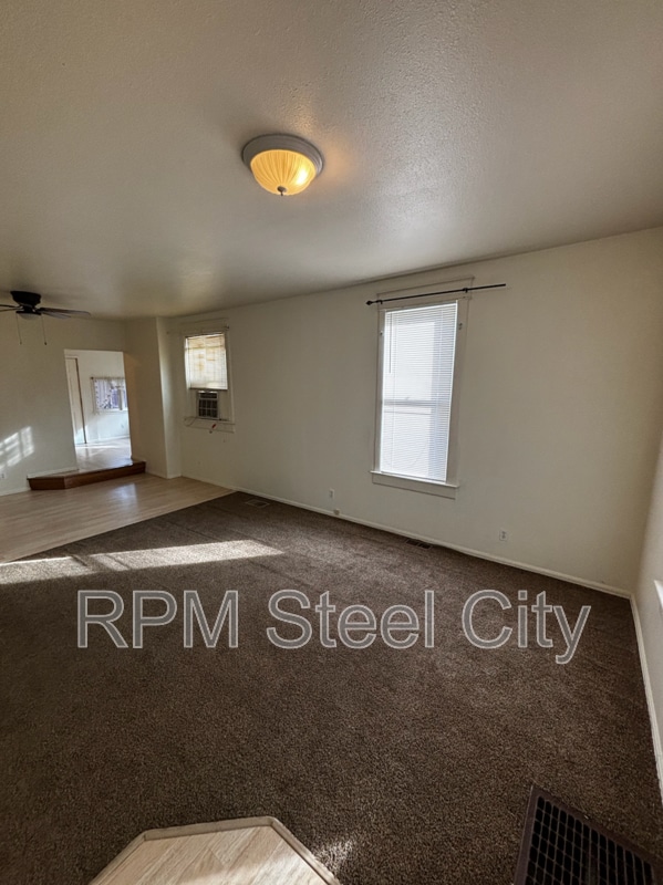 Photo - 1210 N Elizabeth St
