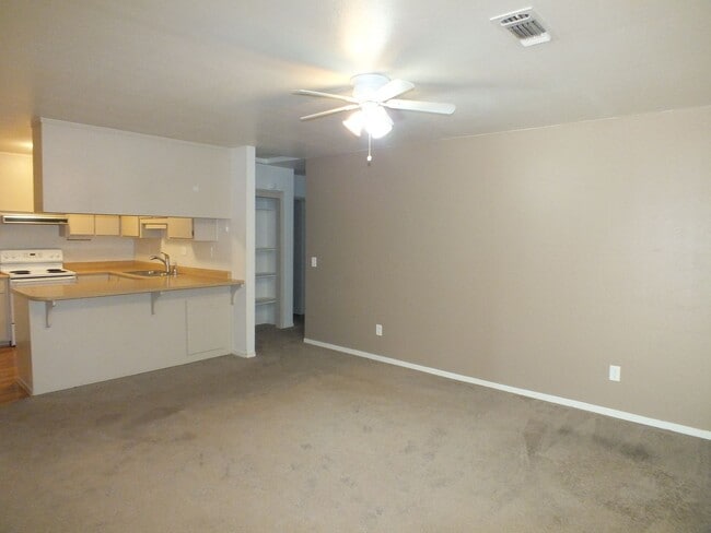 Photo - Rescue duplex 2/2 home with garage and fen...