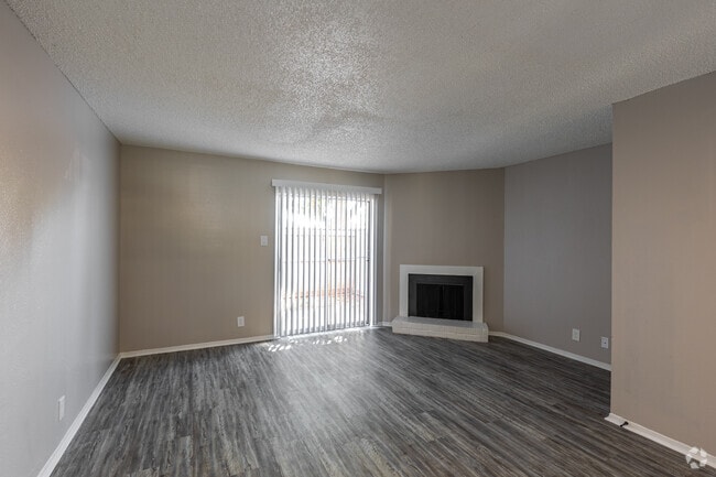 2BR, 2.5BA - 1,094SF - Living Room - Hemingway House Apartments