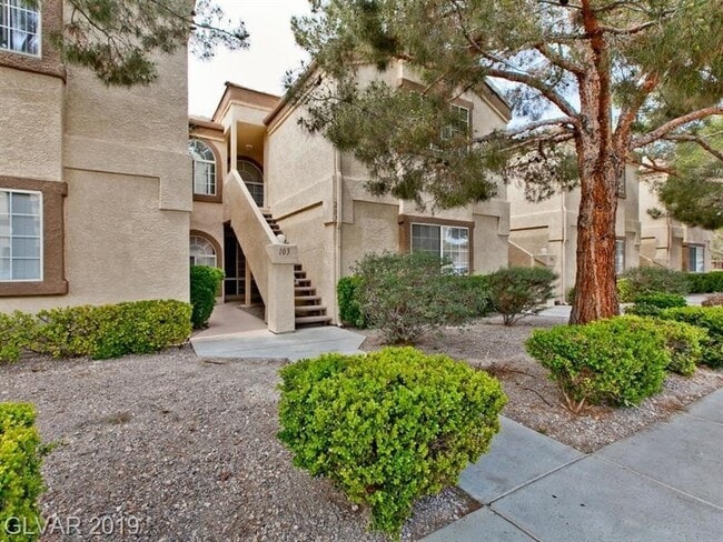 Building Photo - 3676 Renovah St