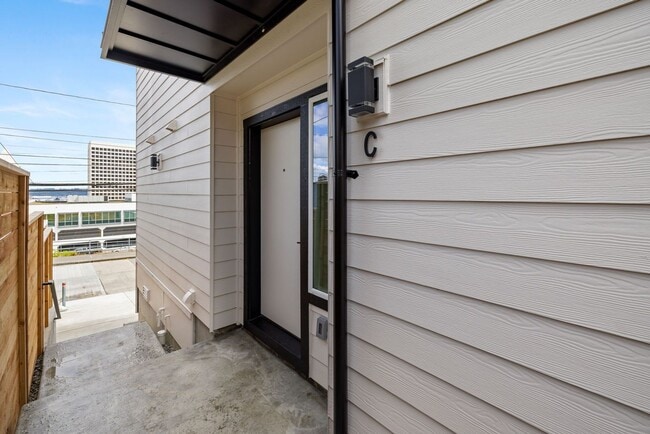 Photo - New Construction DownTown Tacoma - Great CityScape Views! Unit C