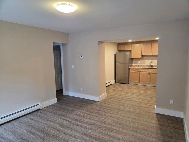 61 Malletts Bay Ave Unit 61 Malletts Bay Ave