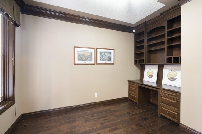 Photo - 132 Aspen Cliff Close SW