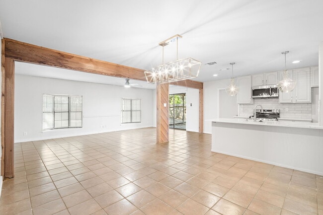 Building Photo - 4134 Hunting Path Rental