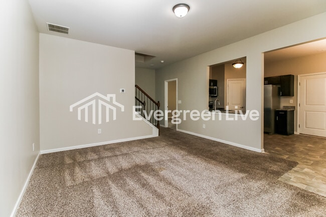 Photo - 524 Joneus Dr