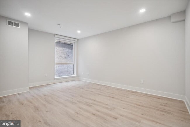 Photo - 1805 N Howard St Unit 201