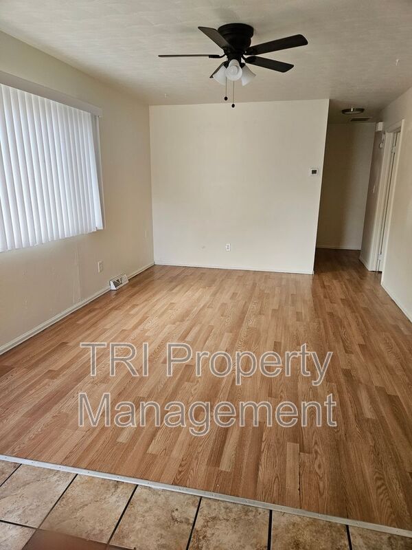 Photo - 1229 32nd St