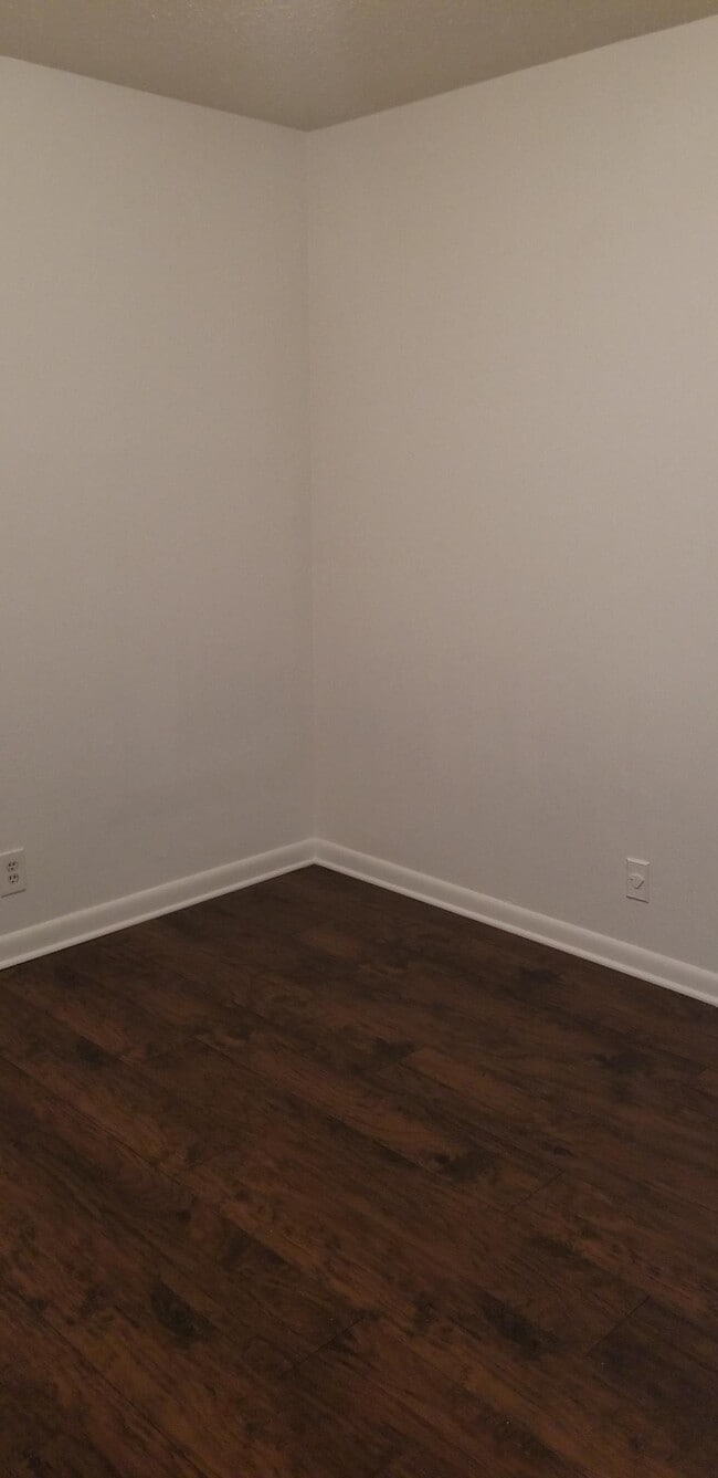 Photo - 104 Tuckahoe Square E