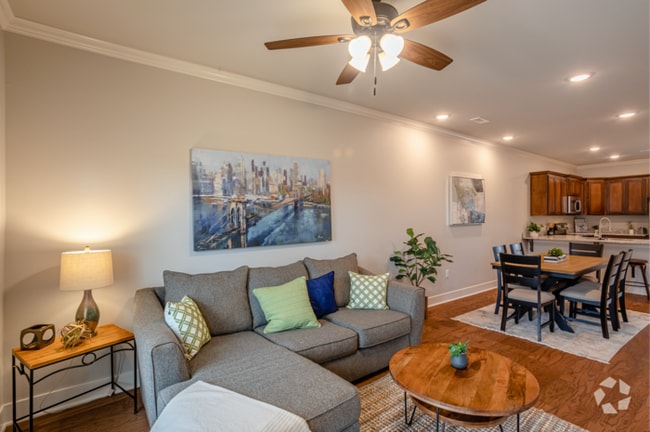 CC3 | Cedar Crest Farmington - CC3 | Cedar Crest Farmington Townhome