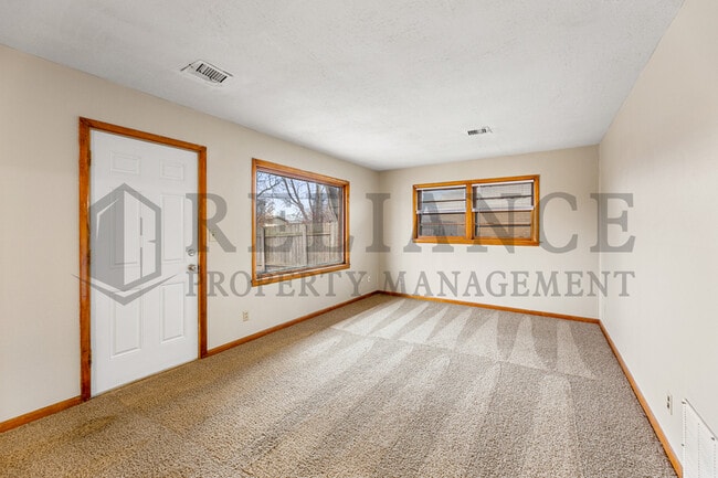 Photo - 2922 S Euclid St