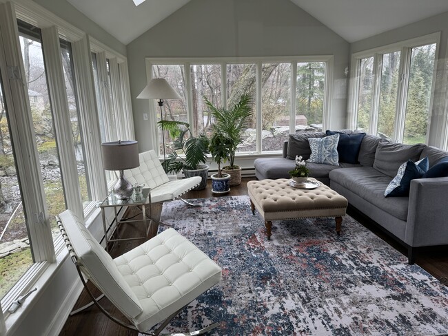 Photo - 50 Sunswyck Rd