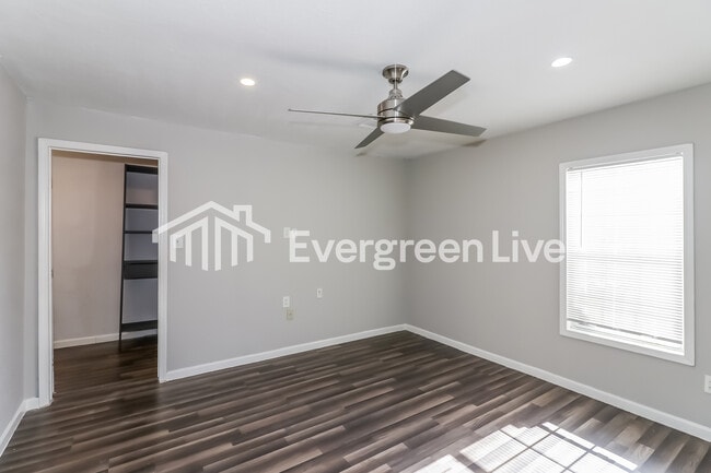 Photo - 2147 Frey Rd