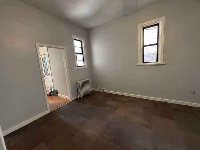 Living Room - 3313 Ward St Unit Ward  #1