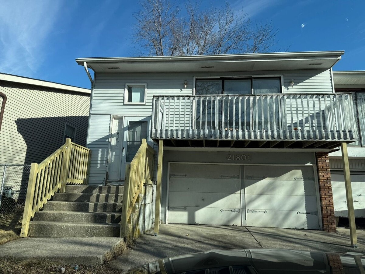 Photo - 21801 Peterson Ave