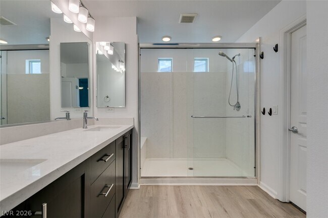 Photo - 8048 Haywood Estate Ave