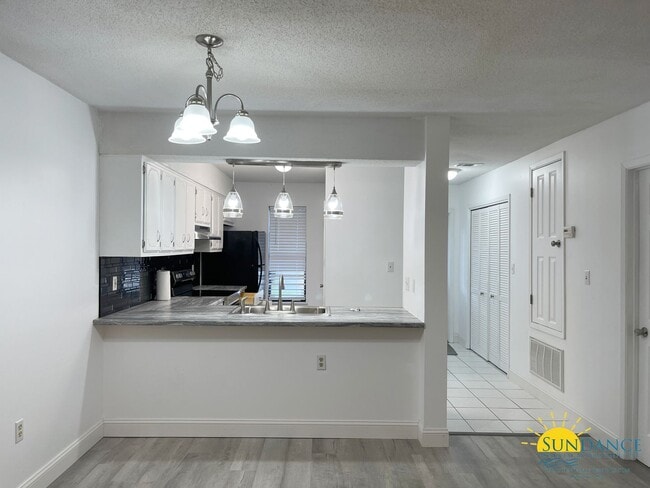Photo - Lovely 2 Story end unit Townhouse in Fort Walton!