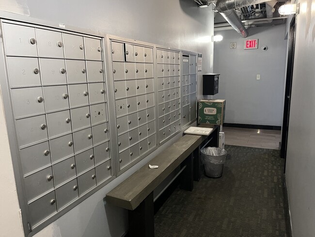 Photo - 700 Church St Unit 506