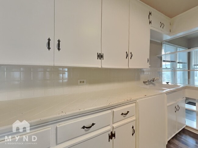 Photo - 206 Babcock Rd Casa