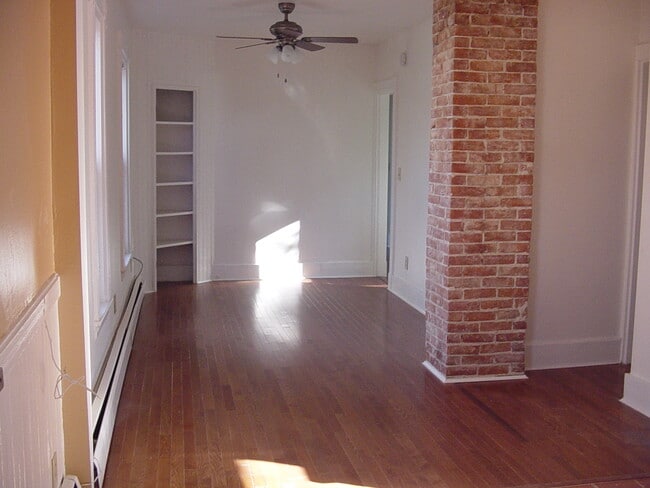 184 Forest Ave Unit 2