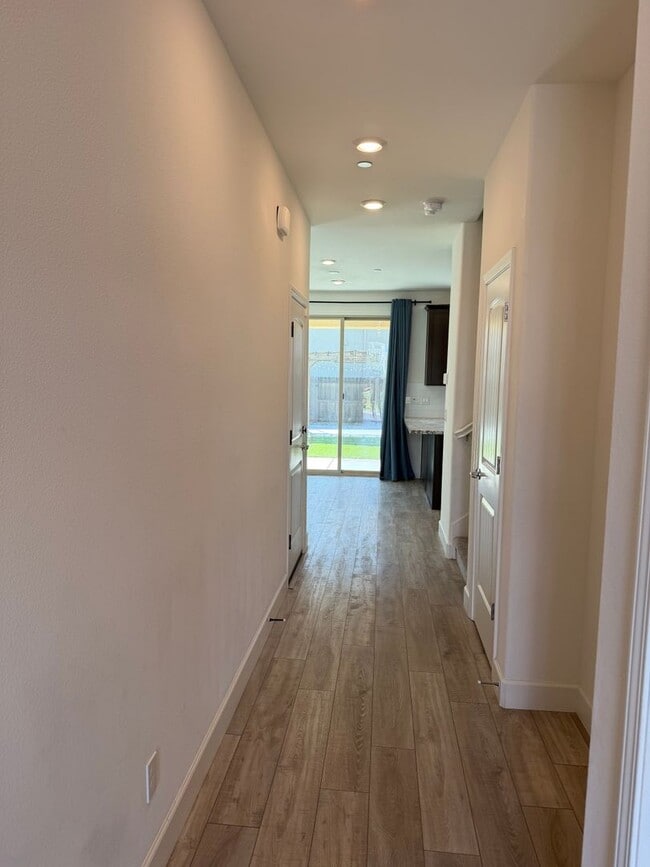 Photo - 9486 Cheverny Wy
