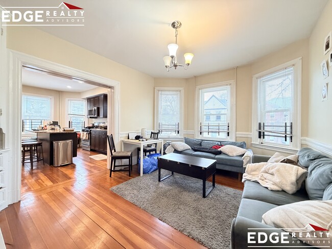 Photo - 75 Leicester St Unit 1