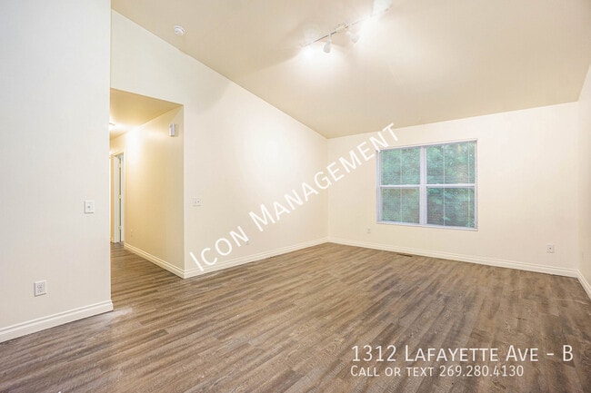 Photo - 1312 Lafayette Ave