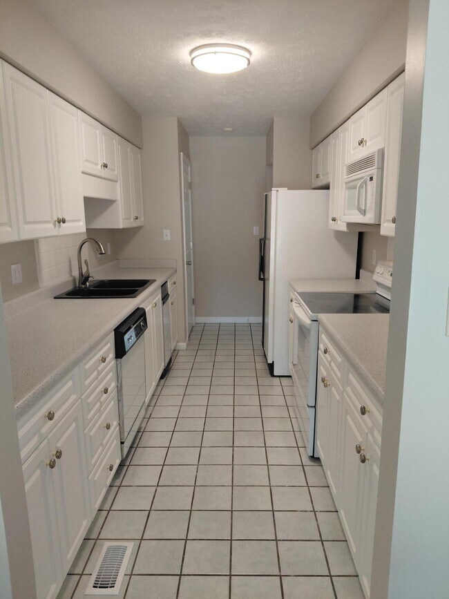 Photo - 3501 Lakeside Ct