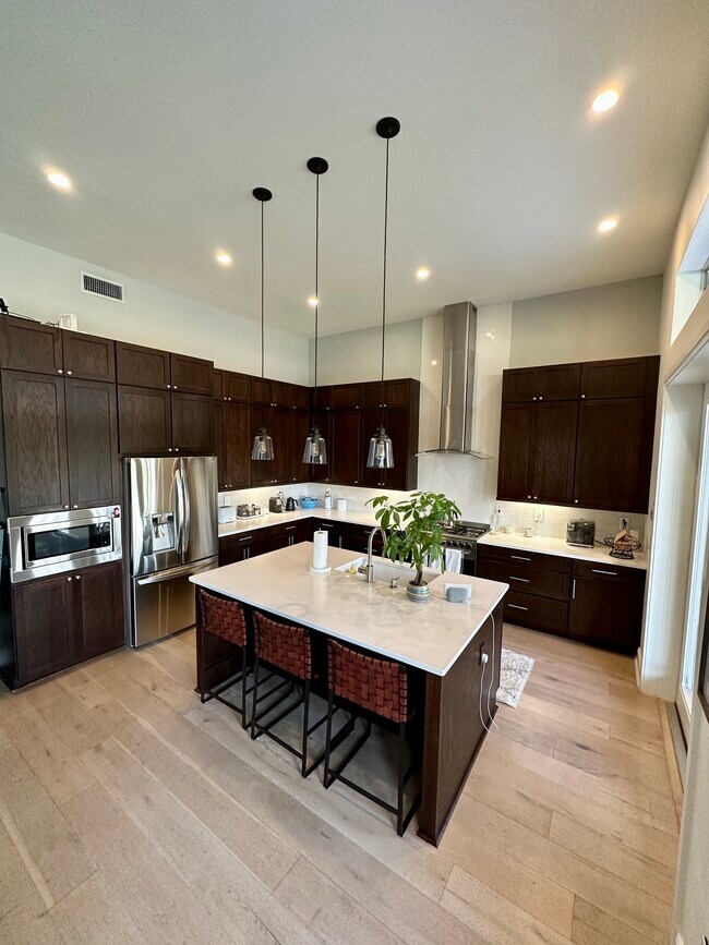 Photo - 5361 Everwood Run