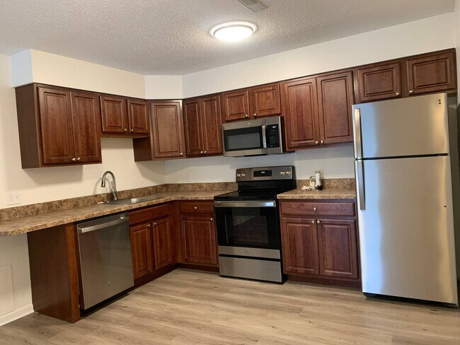 Photo - 1552 Helderberg Ave