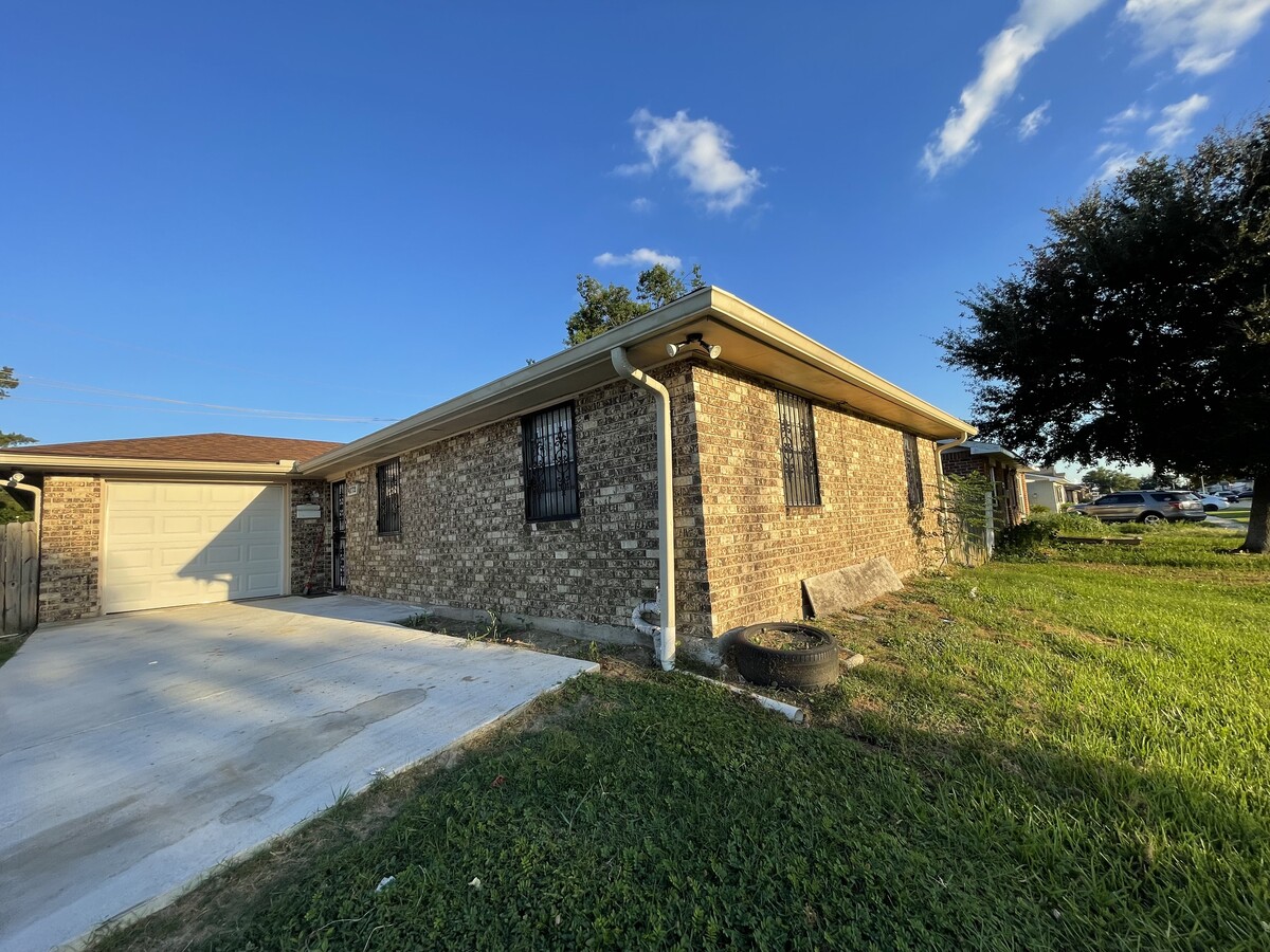 Photo - 4172 Tulane Dr