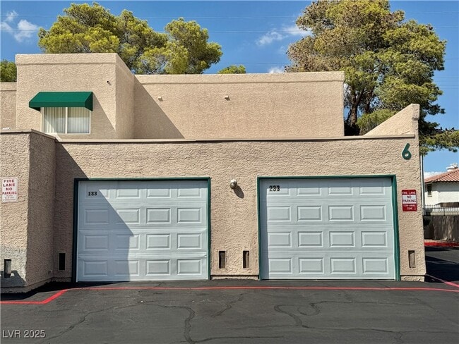 Building Photo - 6750 Del Rey Ave Unit 233