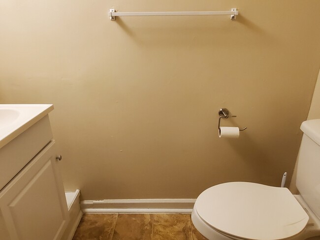 Photo - 340 Witness Ln