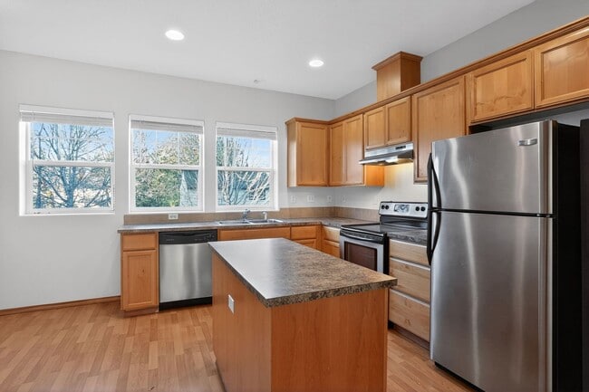 Photo - 148 SE 11th Pl