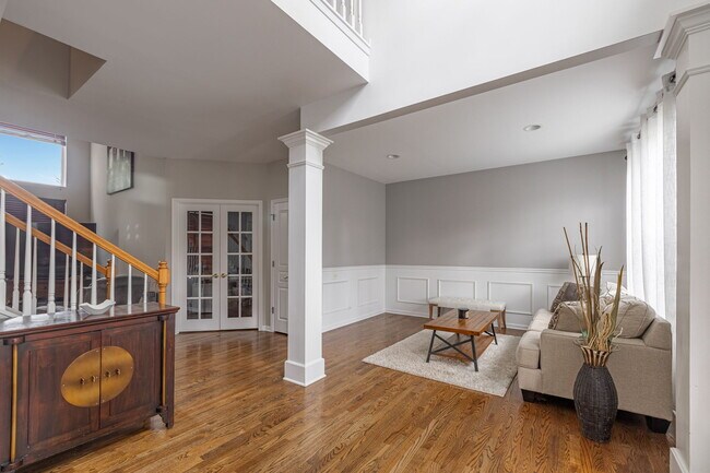 Photo - 3960 Georgetown Cir House