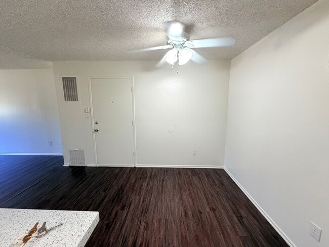 Photo - 171 Mariposa Apartments