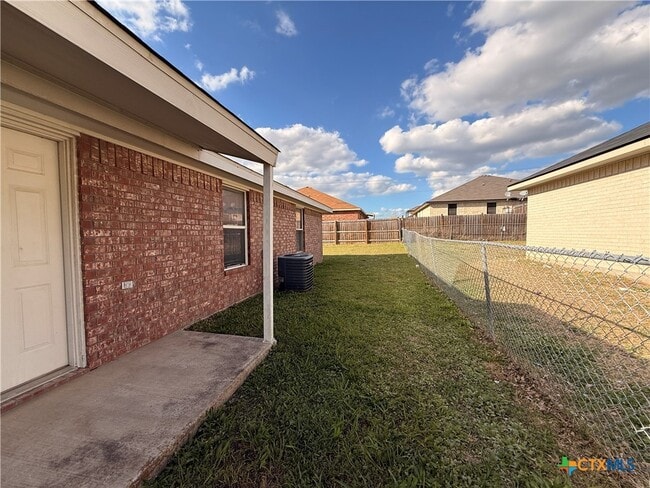 Photo - 2801 Lucille Dr