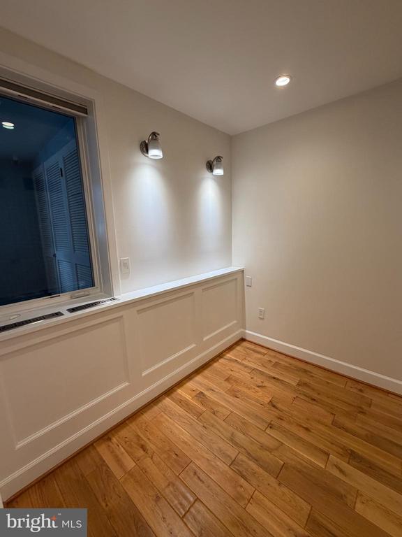 Photo - 2442 20th St NW