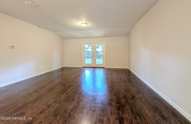 Photo - 5539 Windermere Dr