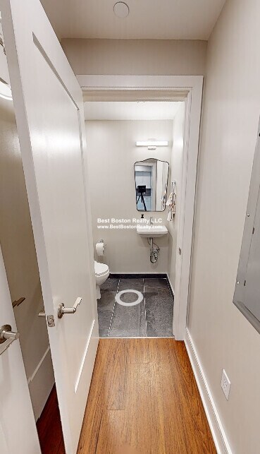 Photo - 386 Harvard St