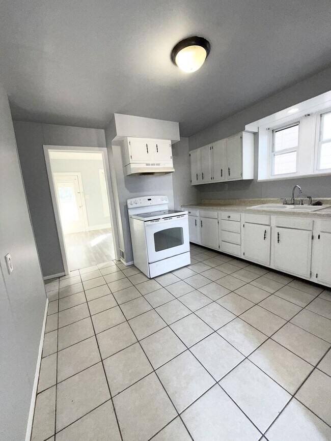 Photo - 1231 1/2-1409 1/2 18th Ave Apartment Unit 1409