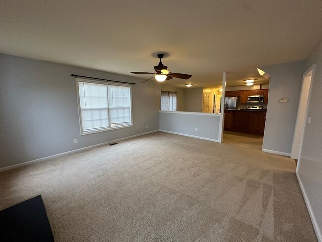 Photo - Spacious 4BR/3.5BA Two-Story Home in Queenswood Subdivision