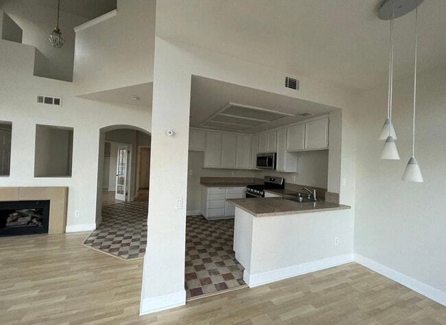 Photo - 29552 Courtney Pl