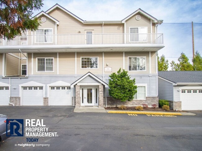 Photo - Beautifully Furnished 3 Bedroom Condo!