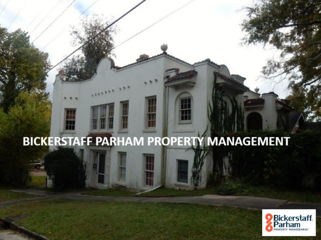 Building Photo - Seventeenth Avenue Multiunit Unit 1820 17th Avenue