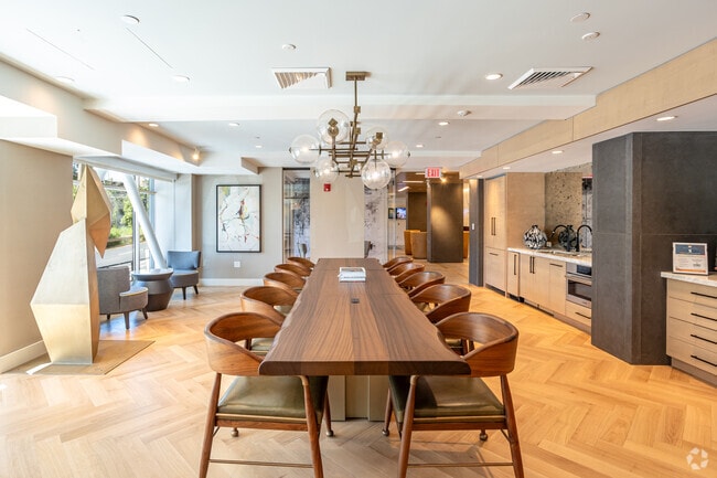 Entertainment Kitchen