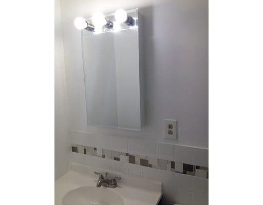 Photo - 210 Chestnut Hill Ave