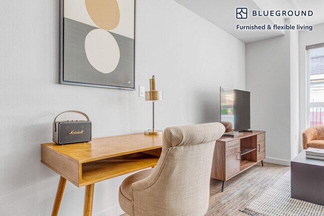 Photo - 5555 14th Ave NW Unidad SI FL2-ID327