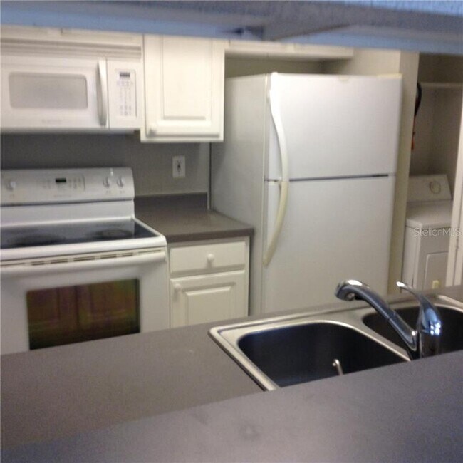 Photo - 3716 Idlebrook Cir Unit 110