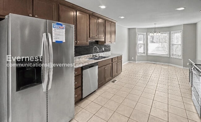 Photo - 122 Brawley Dr