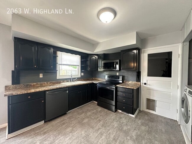 Photo - 2063 W Highland Ln